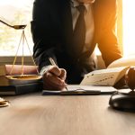 Common Legal Mistakes That Can Cost You Your Business